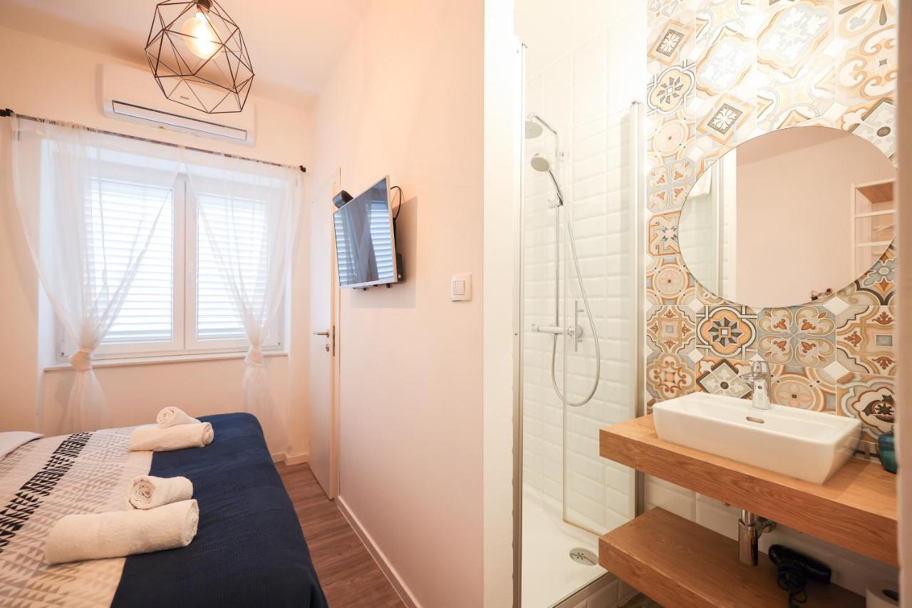 Zaratino Rooms Luaran gambar